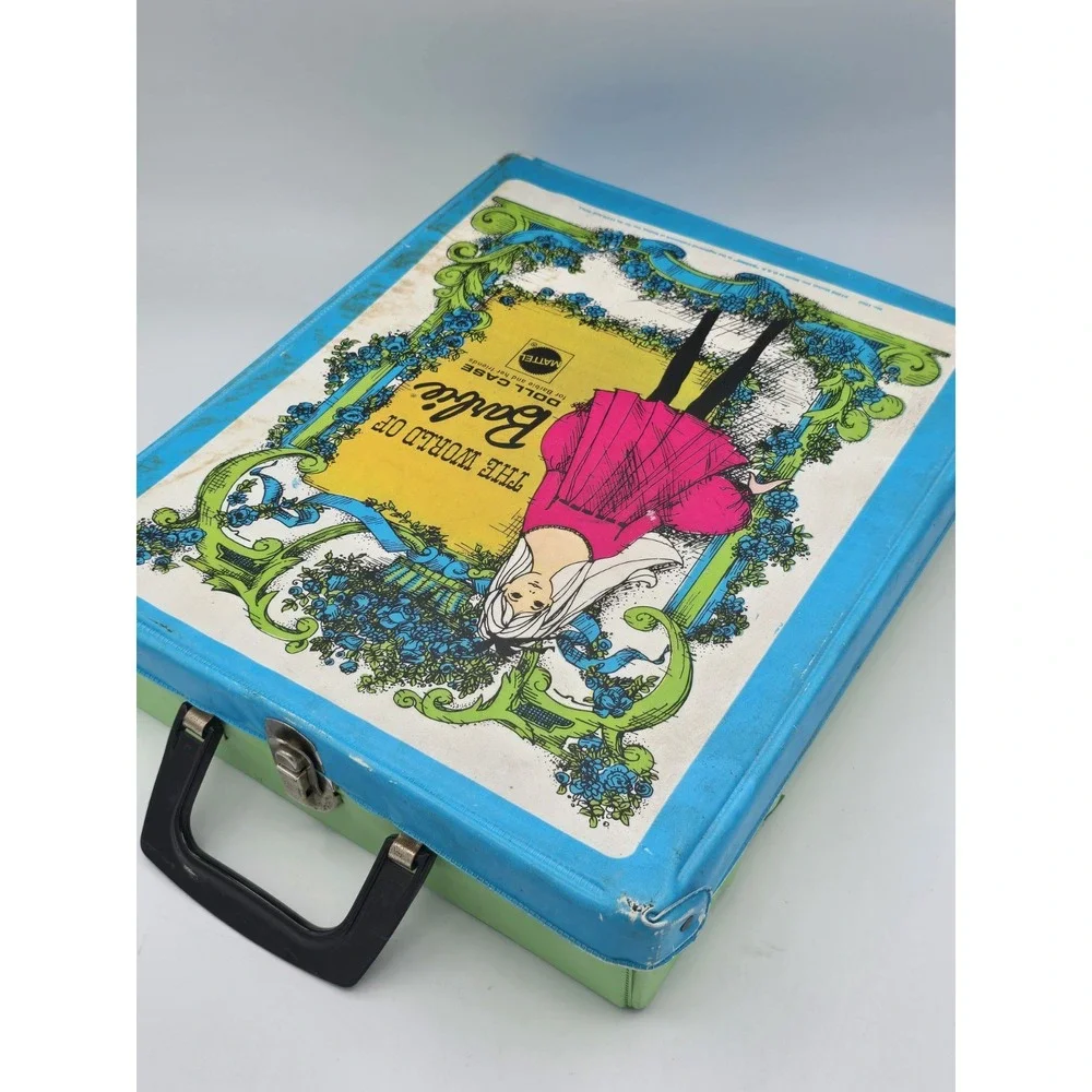 Vintage The World of‎ Barbie Doll Case #1002 1968 MATTEL Blue & Green Doll
